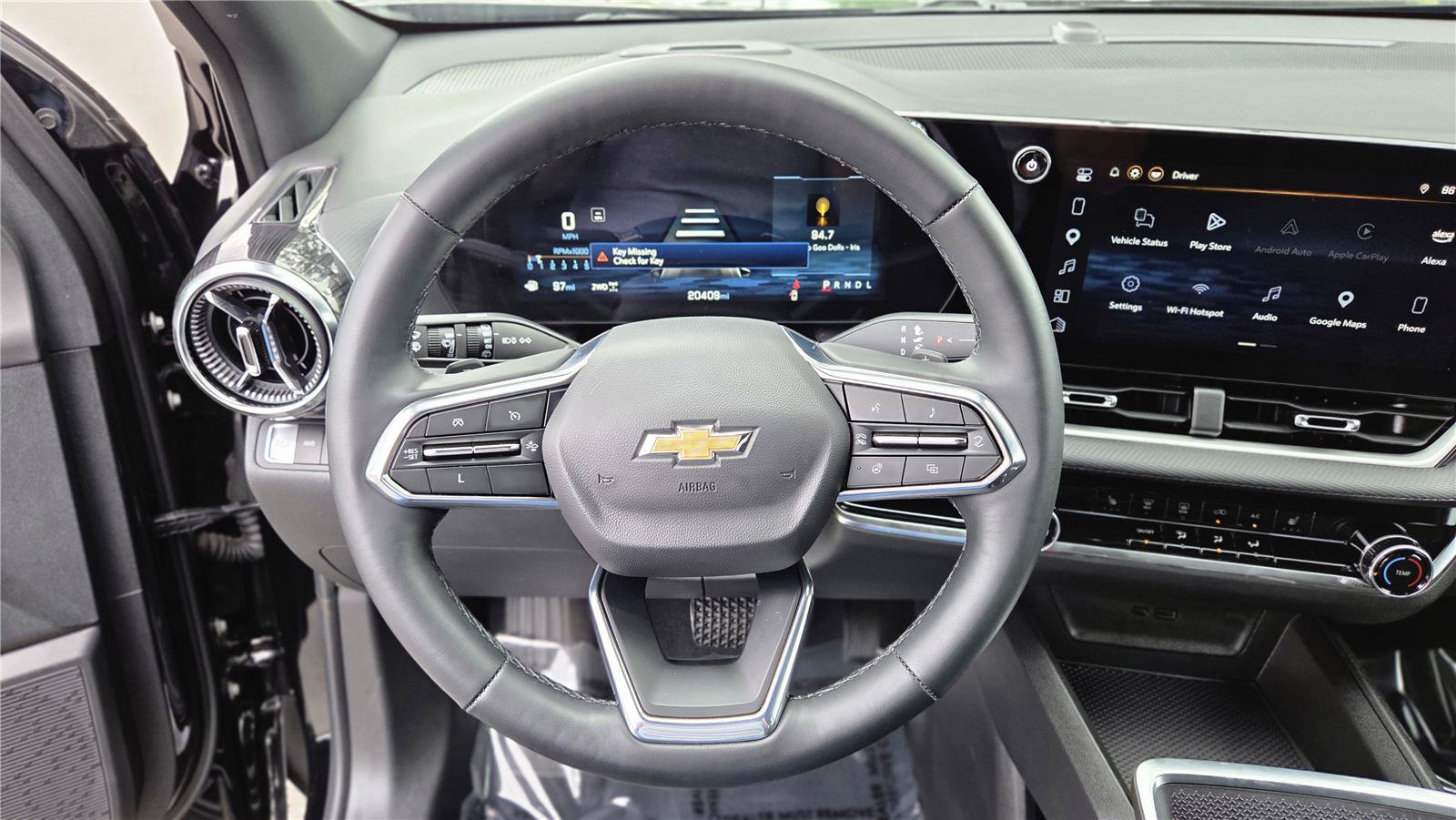 Used 2025 Chevrolet Equinox LT AWD/4WD image 17