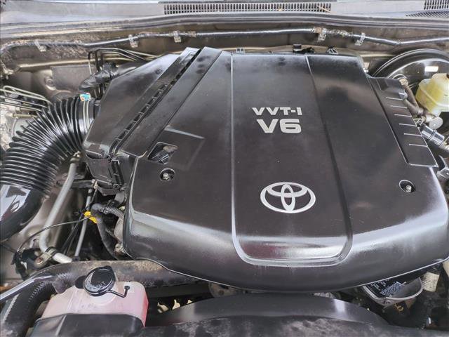 Used 2011 Toyota Tacoma PreRunner w/ SR5 Pkg #2 image 21