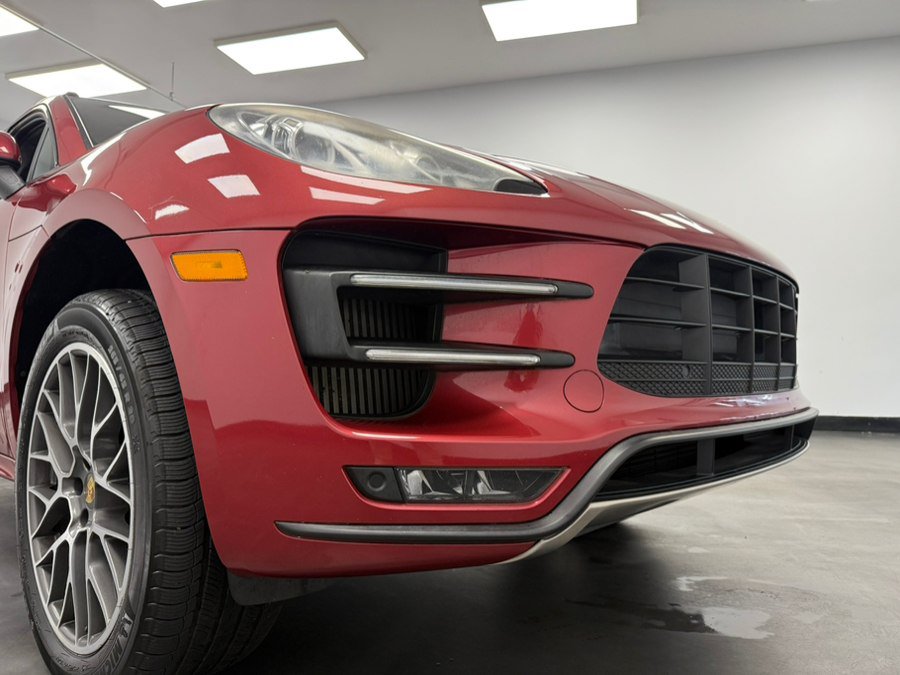 Used 2015 Porsche Macan Turbo w/ Premium Package Plus AWD/4WD image 15