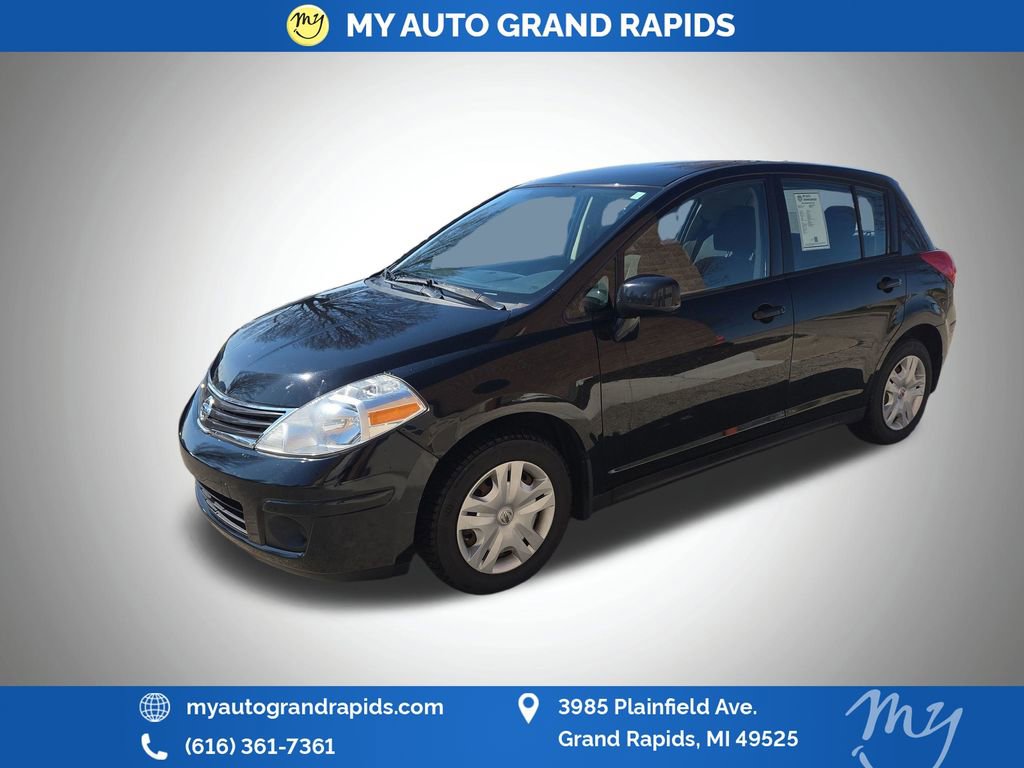 Used 2012 Nissan Versa 1.8 S w/ Plus Pkg image 2