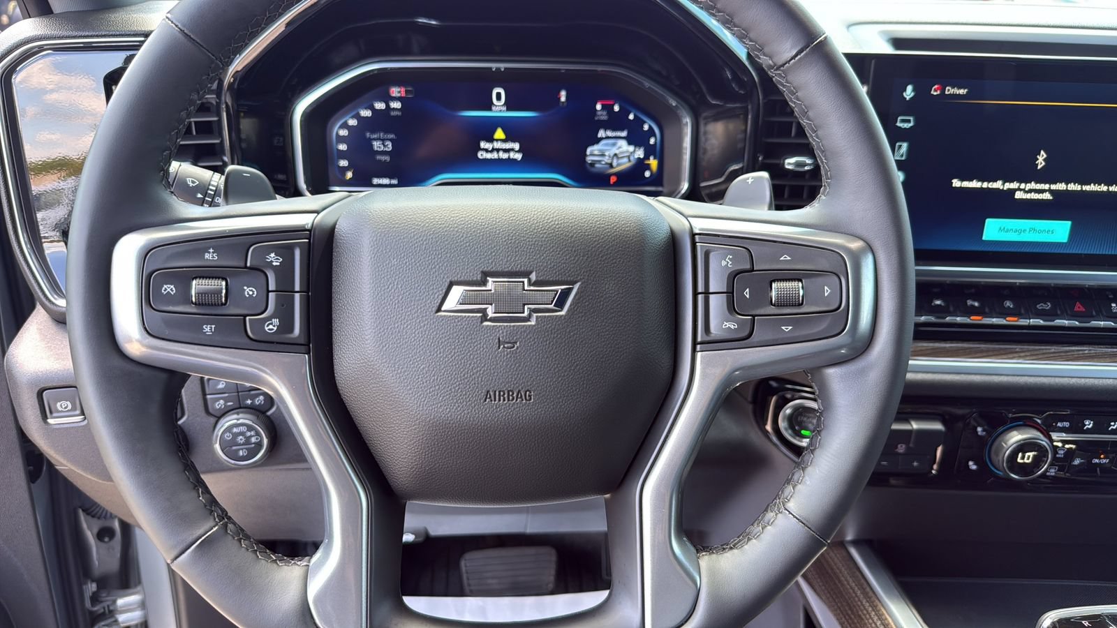 Used 2025 Chevrolet Silverado 1500 RST AWD/4WD image 14