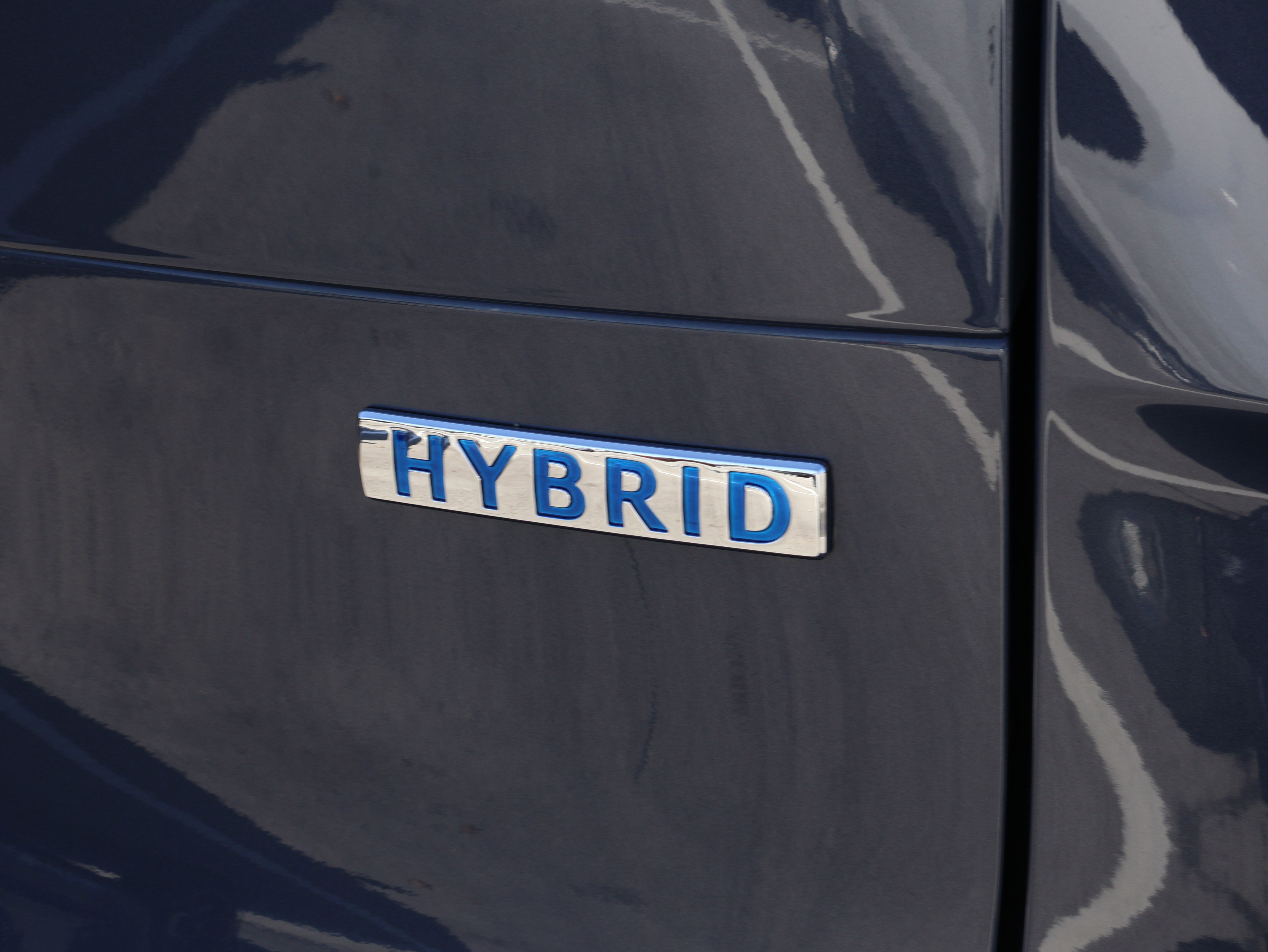 Certified 2025 MAZDA CX-50 2.5 Hybrid w/ Premium Plus Pkg image 16