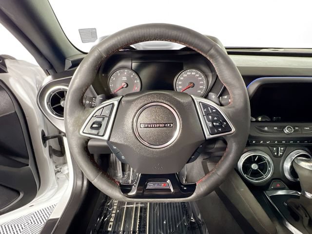 Used 2022 Chevrolet Camaro ZL1 RWD image 7