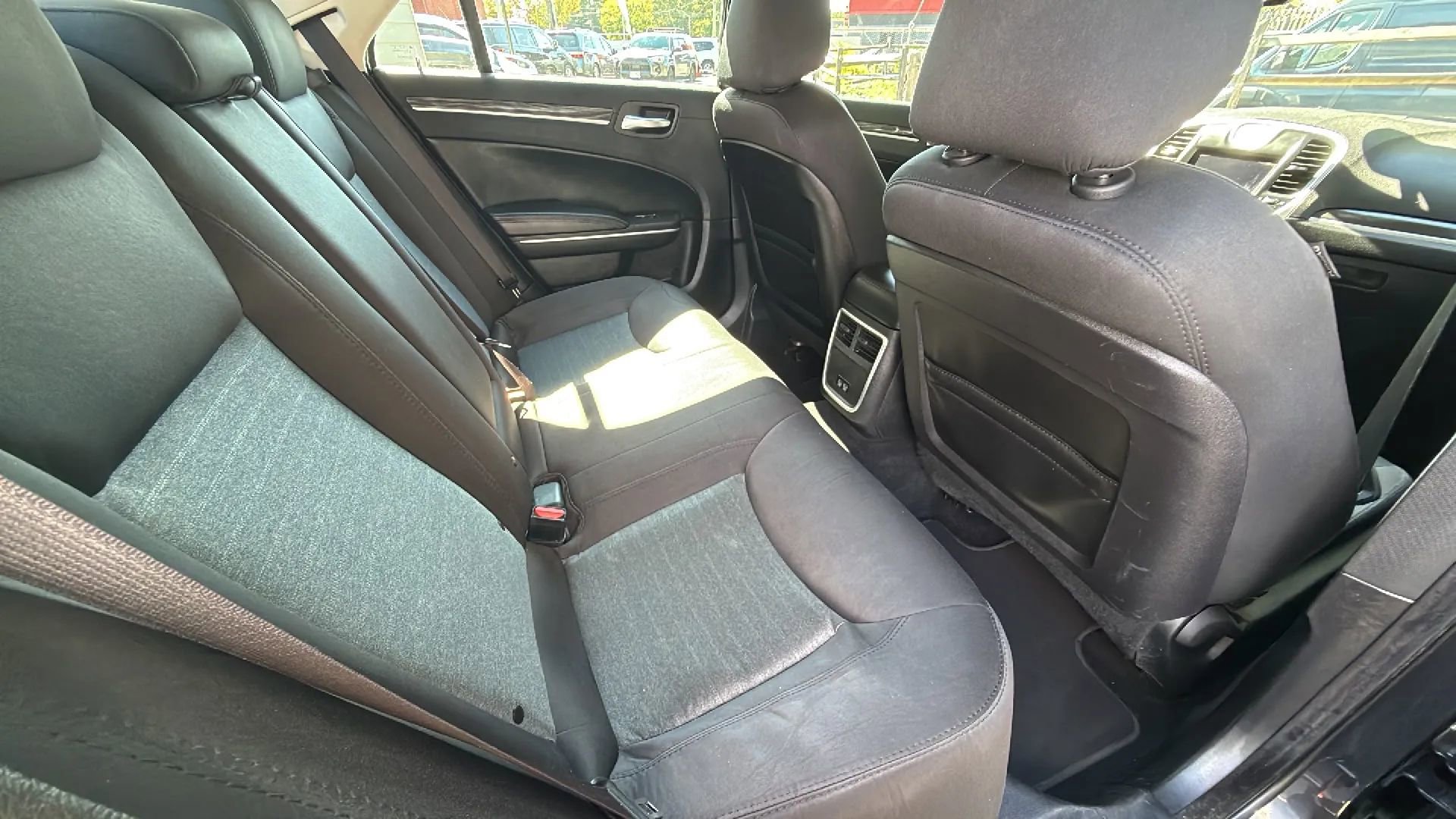 Used 2019 Chrysler 300 Touring w/ Sport Appearance Package image 25