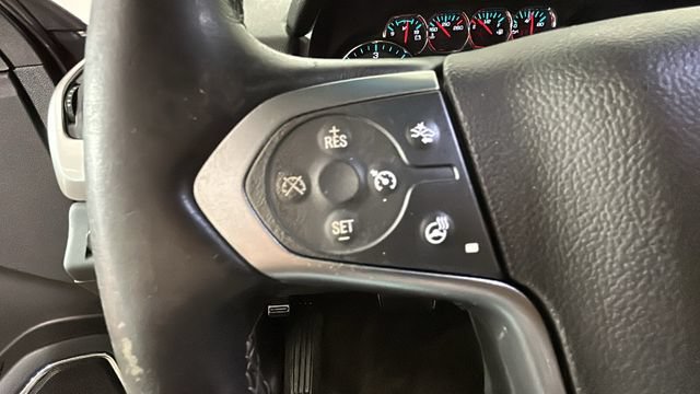 Used 2017 Chevrolet Suburban Premier AWD/4WD image 15