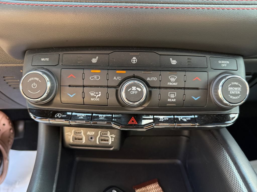 Used 2023 Dodge Durango GT AWD/4WD image 31