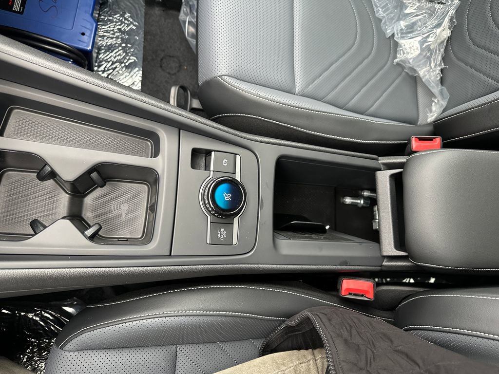 New 2026 Volkswagen Tiguan SE image 12