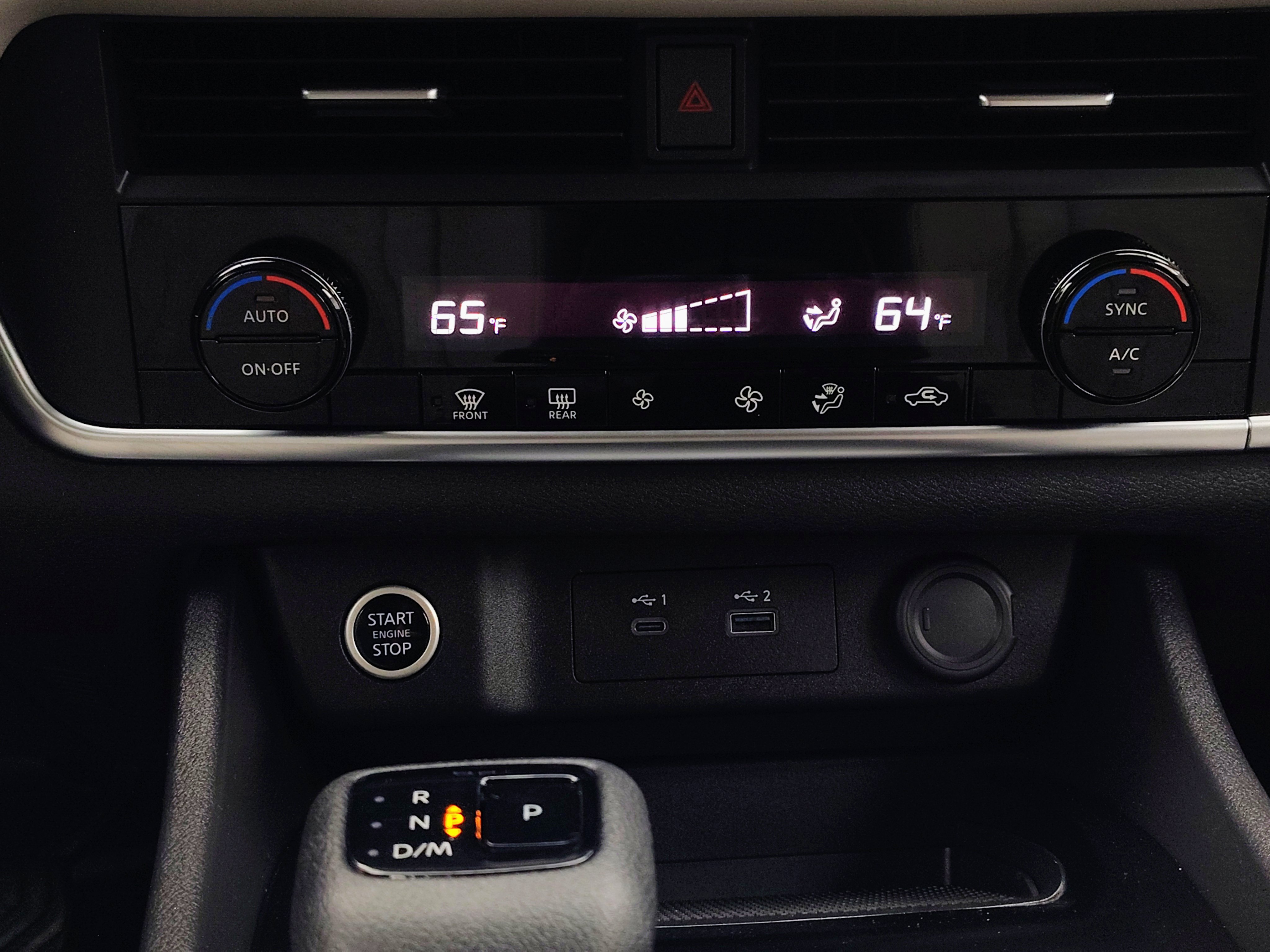 Used 2023 Nissan Rogue SV AWD/4WD image 31