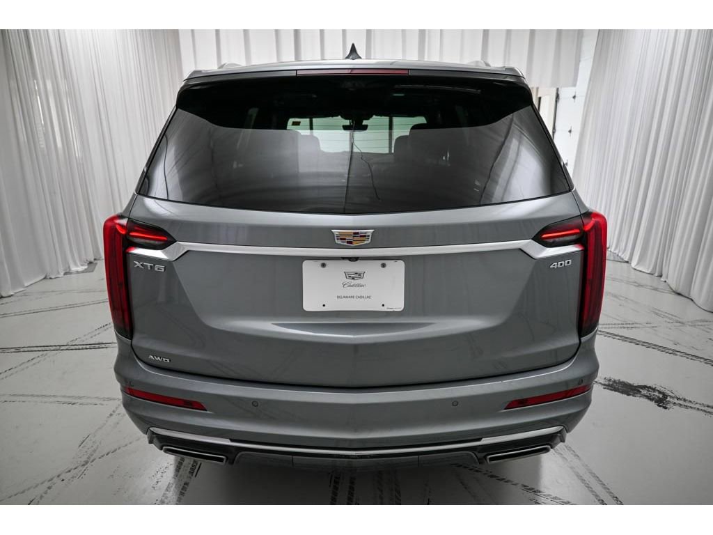 Used 2023 Cadillac XT6 Premium Luxury w/ Technology Package image 6