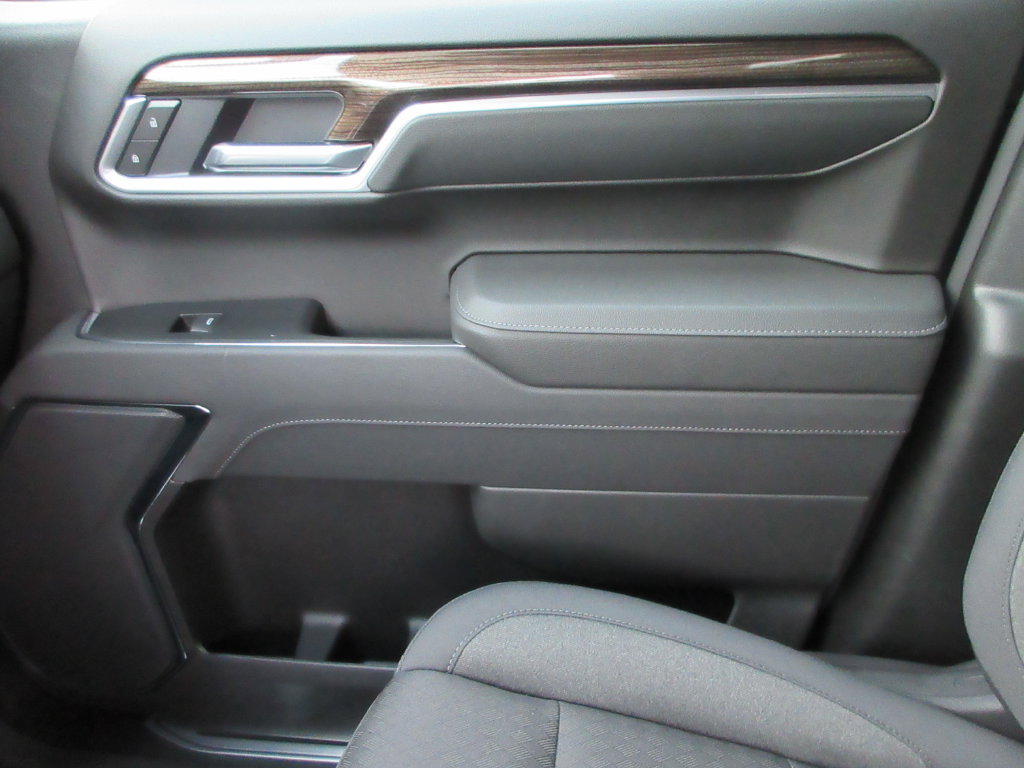 New 2026 Chevrolet Silverado 1500 LT Trail Boss w/ Dark Appearance Package AWD/4WD image 35