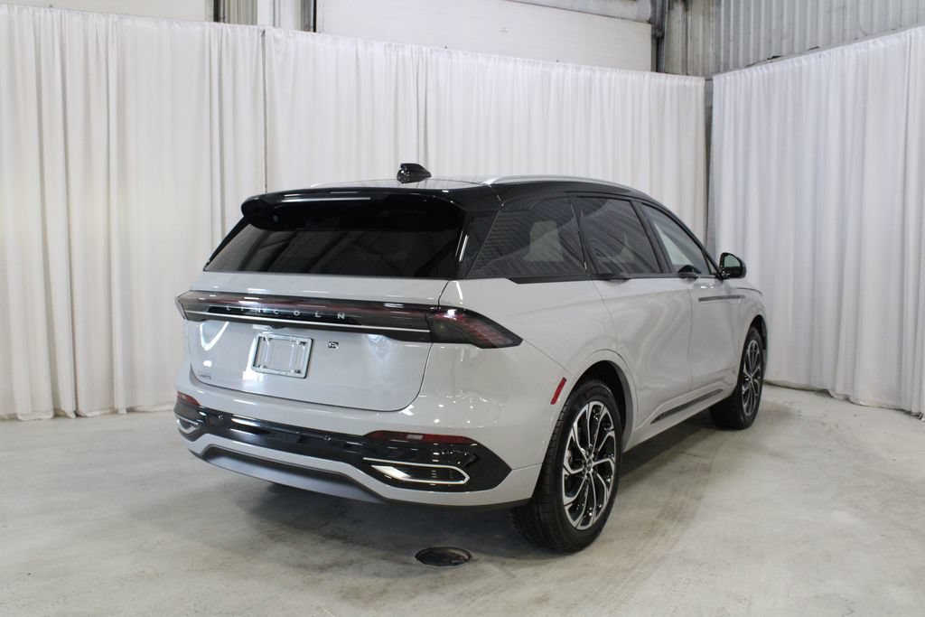 New 2026 Lincoln Nautilus Reserve AWD/4WD image 27