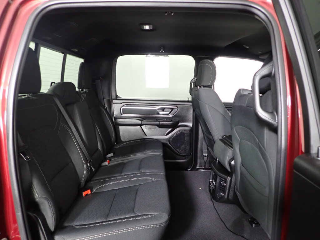 Used 2025 RAM 1500 Big Horn AWD/4WD image 35