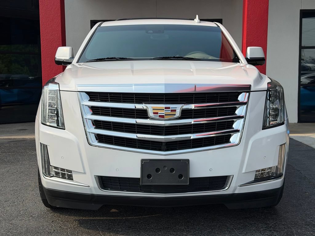 Used 2019 Cadillac Escalade ESV Platinum AWD/4WD image 3