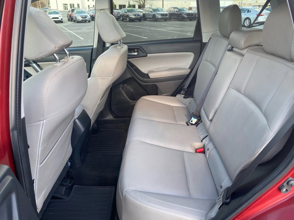 Used 2017 Subaru Forester 2.5i Limited image 34
