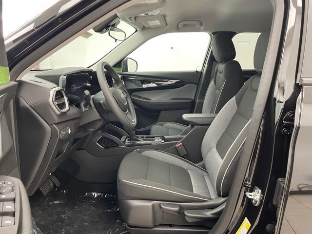 New 2026 Chevrolet TrailBlazer LS w/ LS Convenience Package AWD/4WD image 8