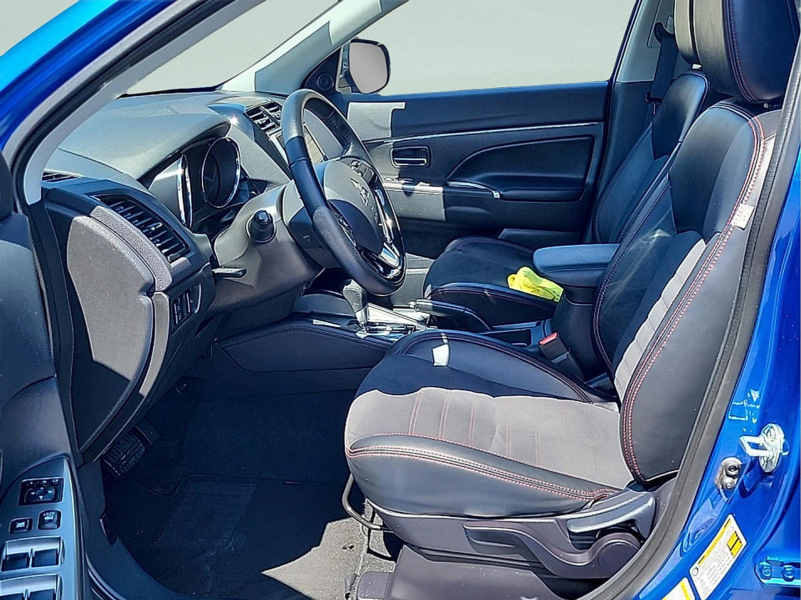 Used 2024 Mitsubishi Outlander Sport AWD image 13