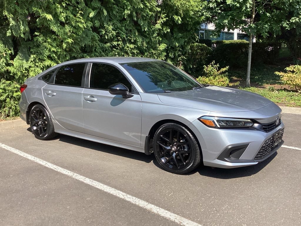 Used 2023 Honda Civic Sport image 9