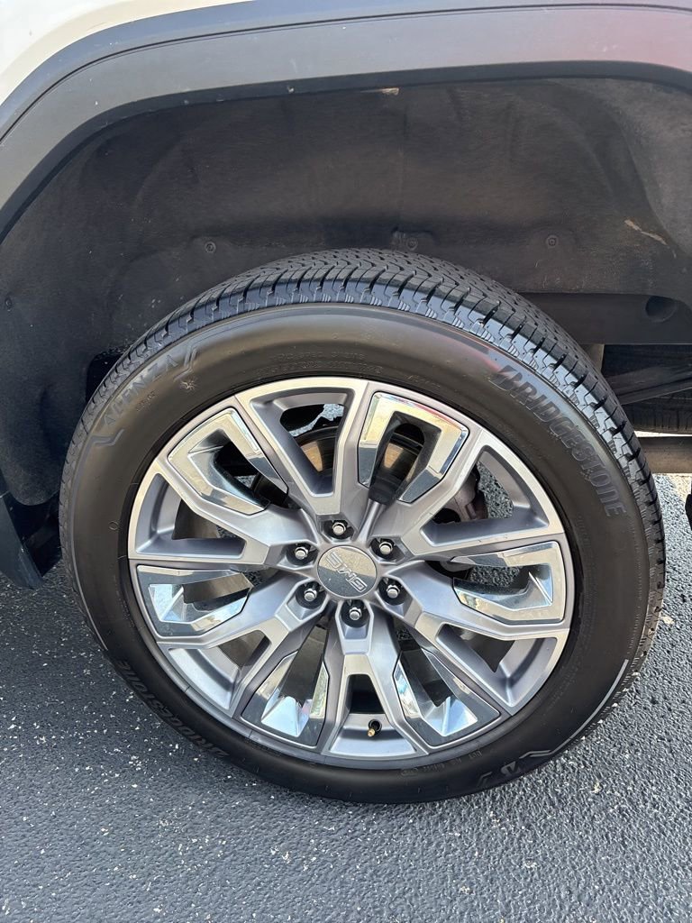 Used 2024 GMC Sierra 1500 Denali w/ Denali Reserve Package image 12