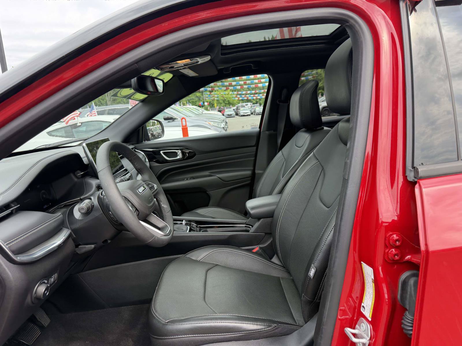 Used 2023 Jeep Compass High Altitude AWD/4WD image 14