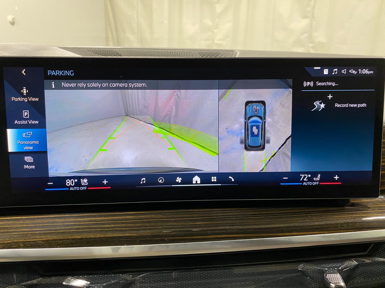 Certified 2025 BMW X5 xDrive50e w/ Parking Assistance Package image 11