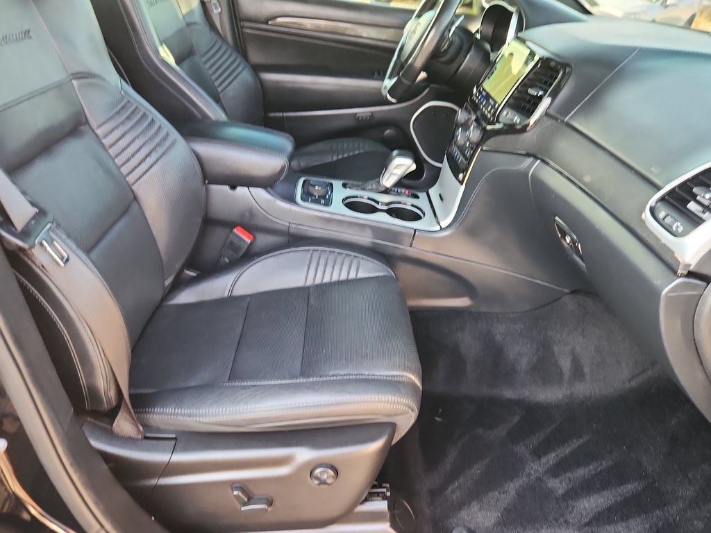 Used 2021 Jeep Grand Cherokee Trackhawk AWD/4WD image 15
