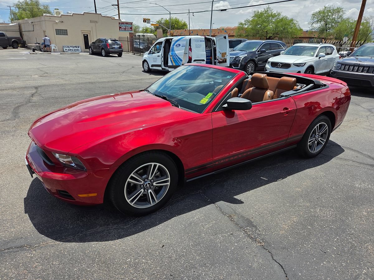 Used 2010 Ford Mustang Premium RWD image 53