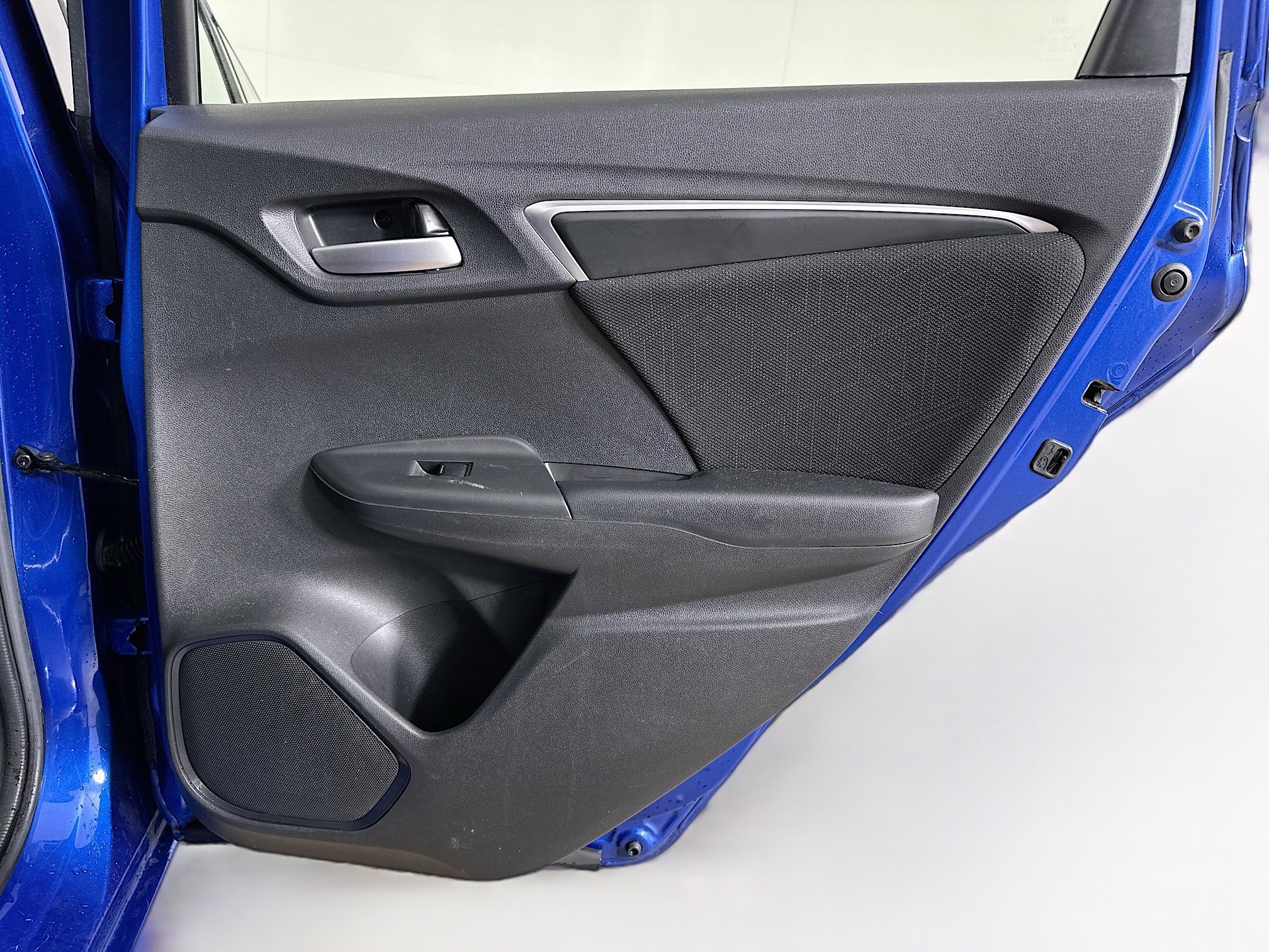 Used 2017 Honda Fit EX image 29