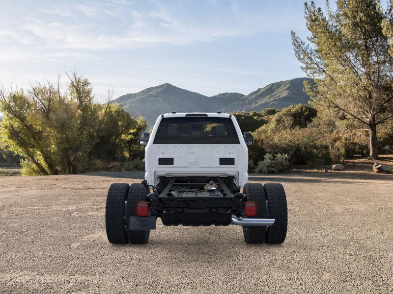 New 2026 Ford F550 4x4 SuperCab Super Duty image 5