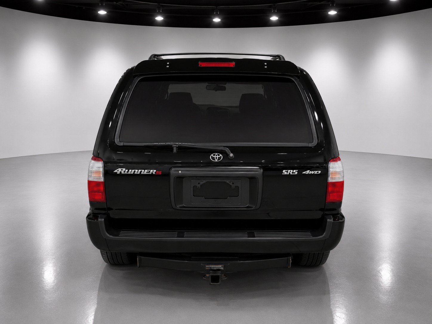 Used 2000 Toyota 4Runner SR5 w/ Upgrade Value Pkg 2 AWD/4WD image 3
