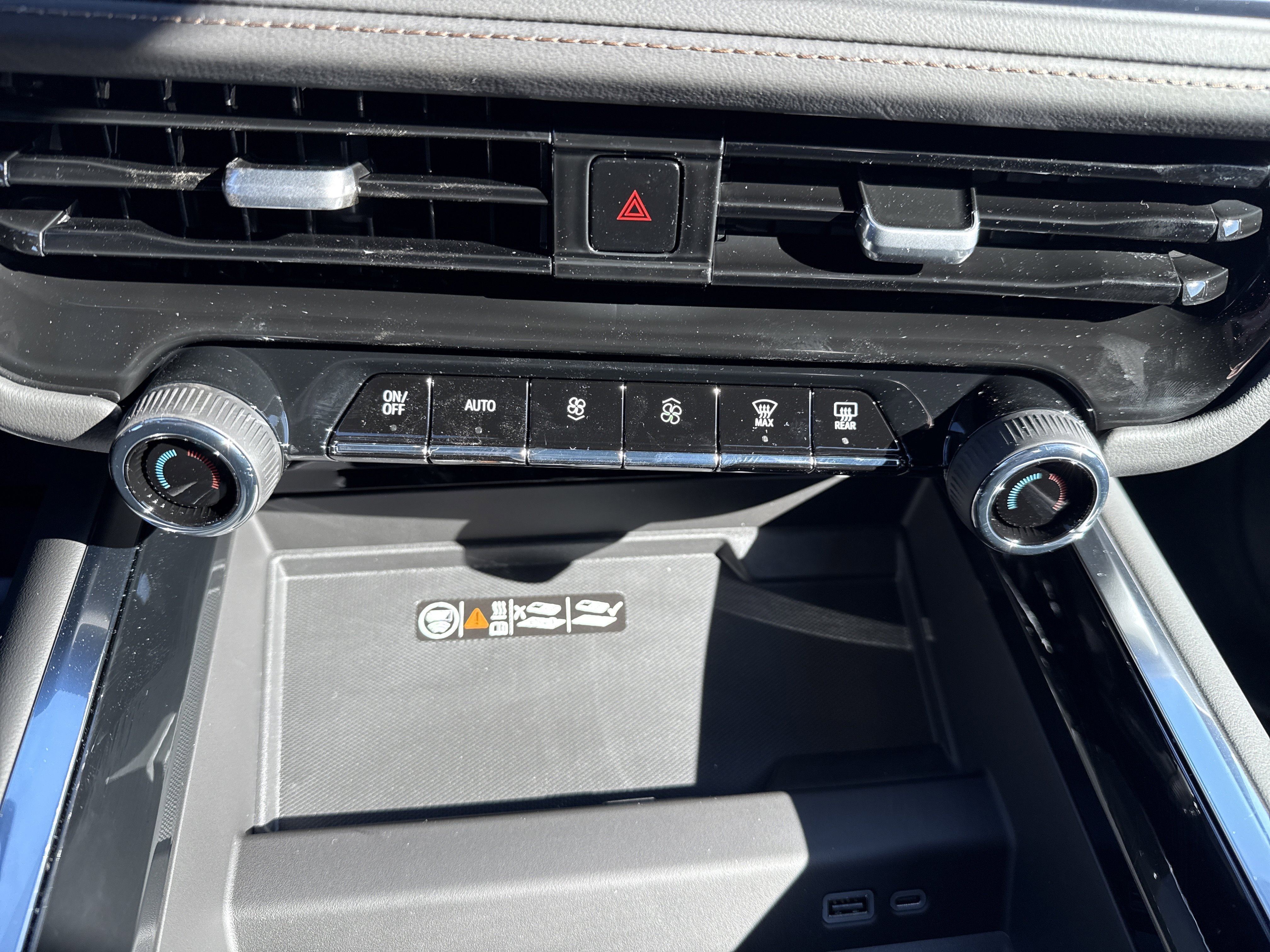 New 2026 Chevrolet Tahoe High Country w/ Sun And Tow Package image 17