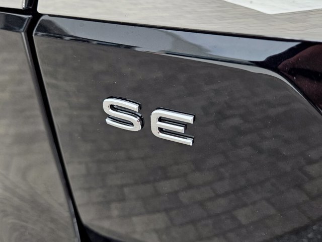 New 2026 Volkswagen Atlas SE FWD image 12