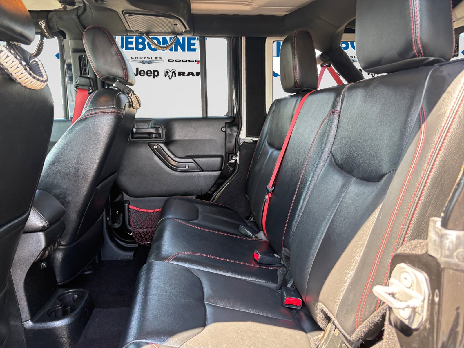 Used 2017 Jeep Wrangler Unlimited Rubicon AWD/4WD image 21