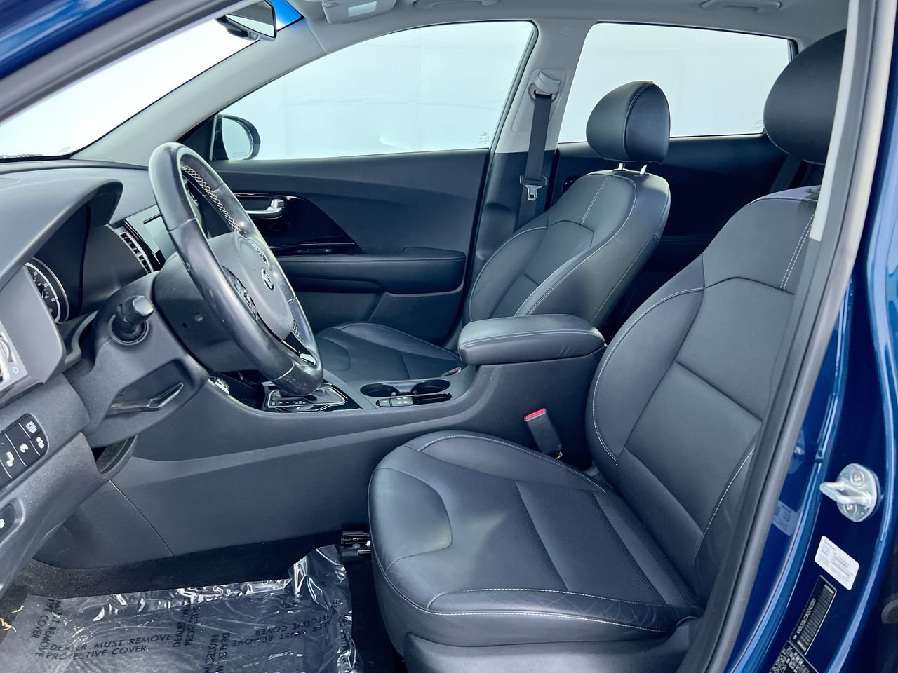 Used 2019 Kia Niro Touring FWD image 8