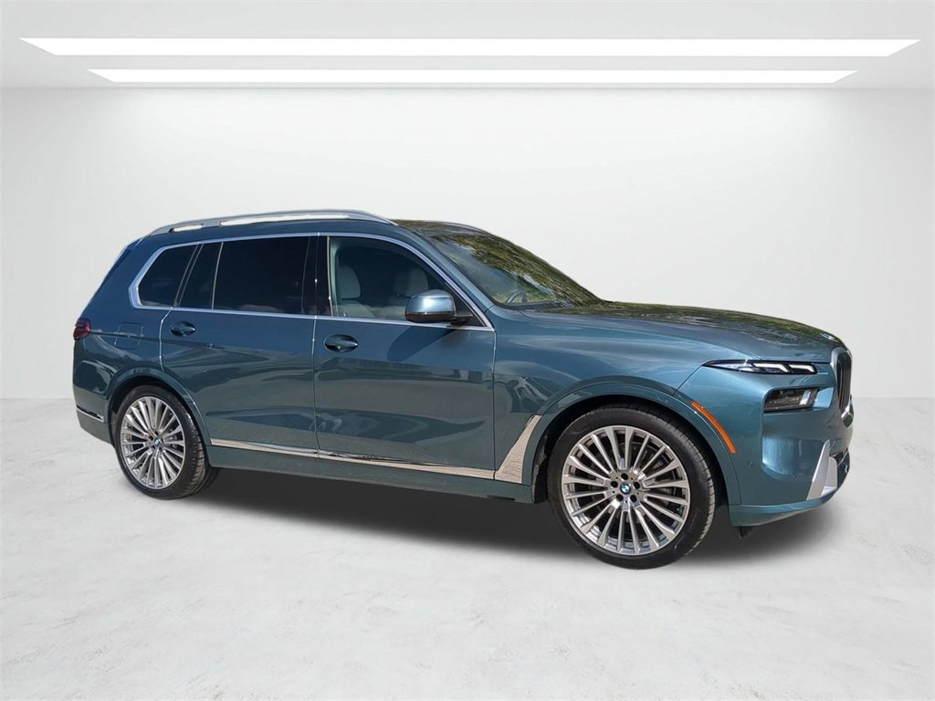 New 2026 BMW X7 xDrive40i image 2