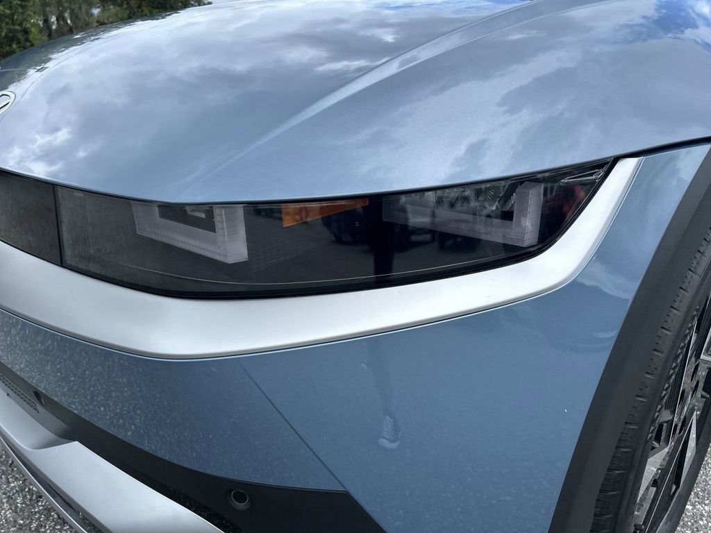 New 2025 Hyundai Ioniq 5 SE RWD image 16