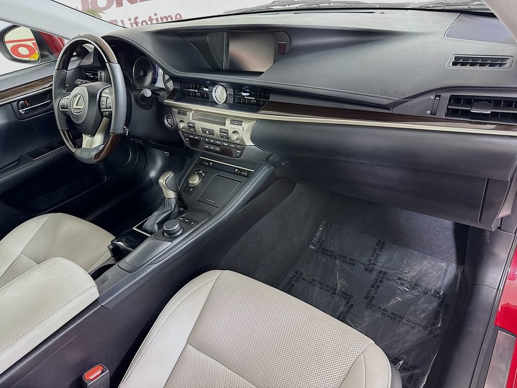 Used 2018 Lexus ES 350 w/ Premier Package FWD image 31
