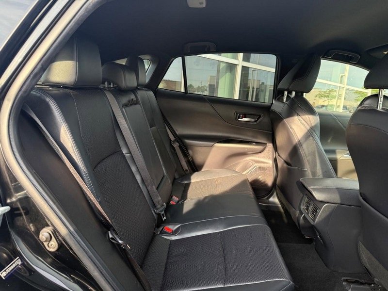 Used 2021 Toyota Venza XLE w/ Softex Package image 12