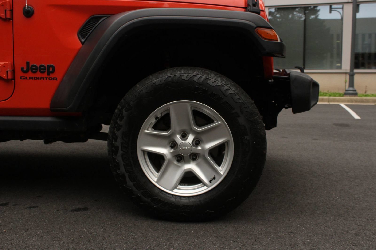 Used 2020 Jeep Gladiator Sport w/ Quick Order Package 24S AWD/4WD image 4