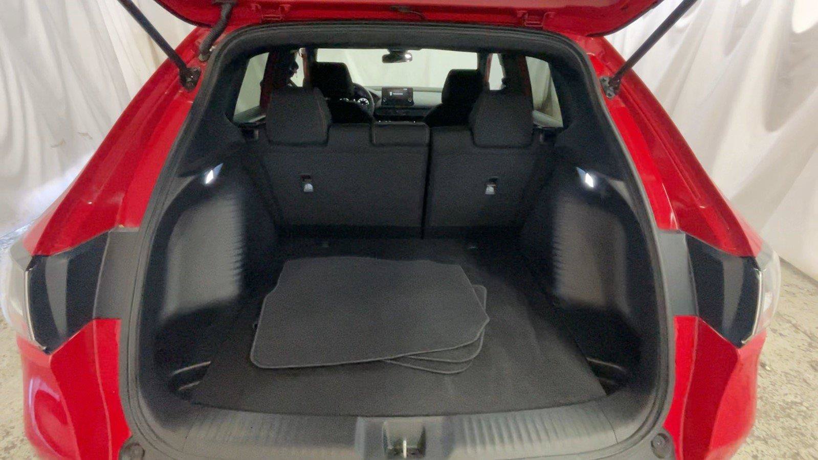 Certified 2025 Honda HR-V Sport image 25