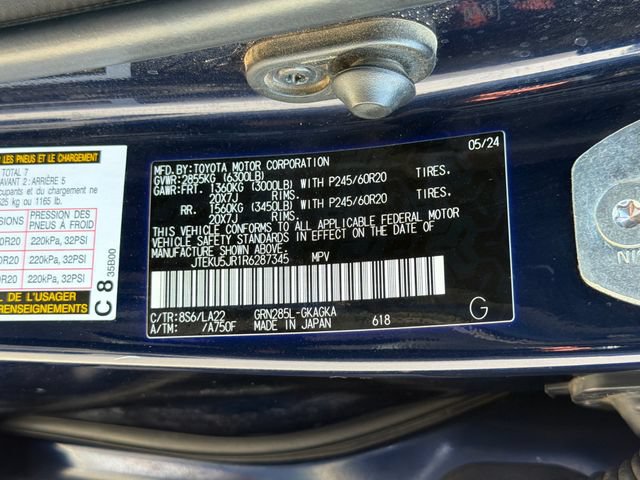 Used 2024 Toyota 4Runner Limited AWD/4WD image 30