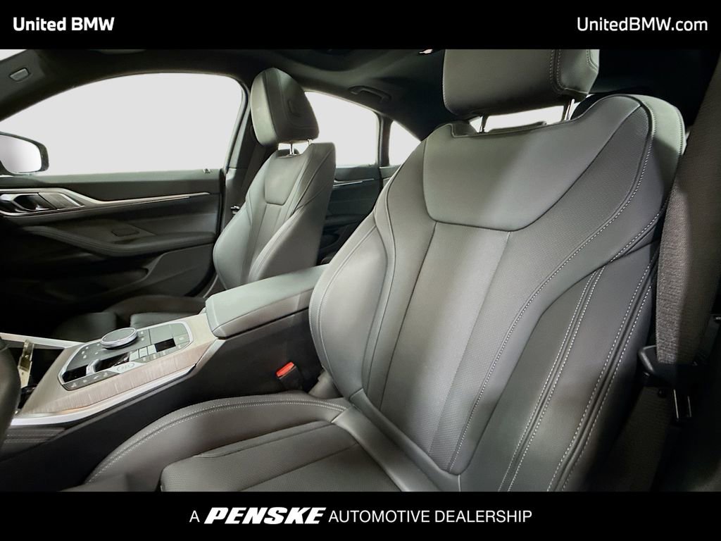 Used 2025 BMW 430i xDrive w/ M Sport Package image 5
