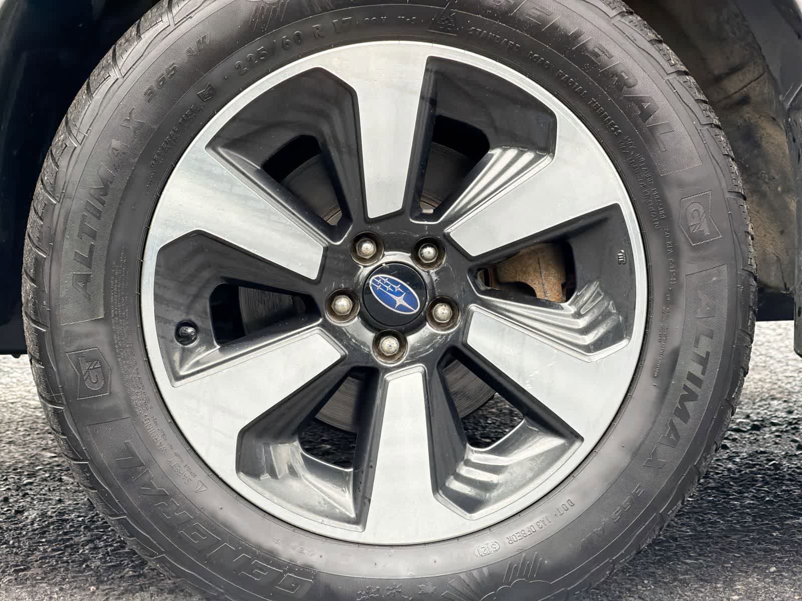 Used 2018 Subaru Forester 2.5i w/ Alloy Wheel Package AWD/4WD image 14