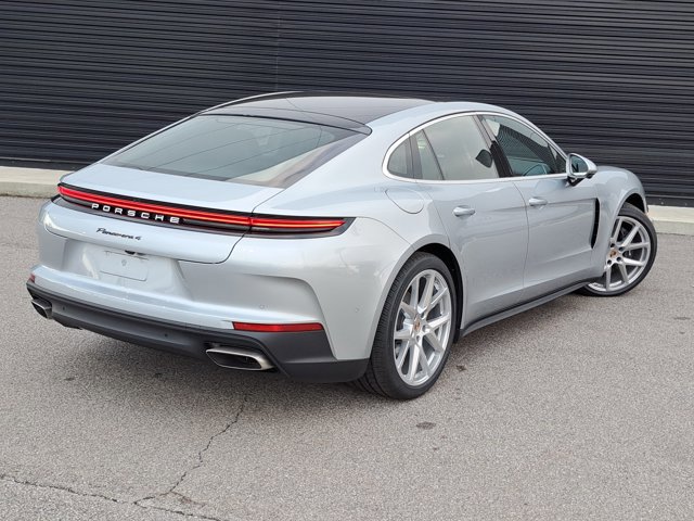 New 2026 Porsche Panamera 4 image 7
