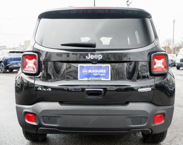Used 2020 Jeep Renegade Latitude w/ Cold Weather Group image 7