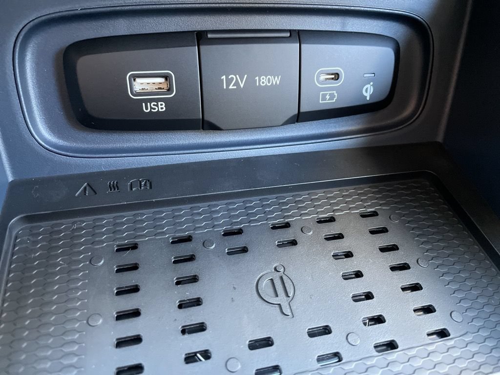 New 2026 Hyundai Venue SEL FWD image 15
