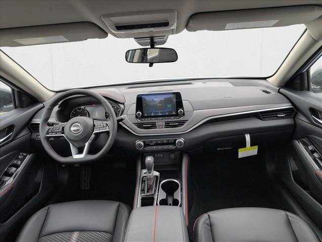 New 2025 Nissan Altima 2.5 SR image 21