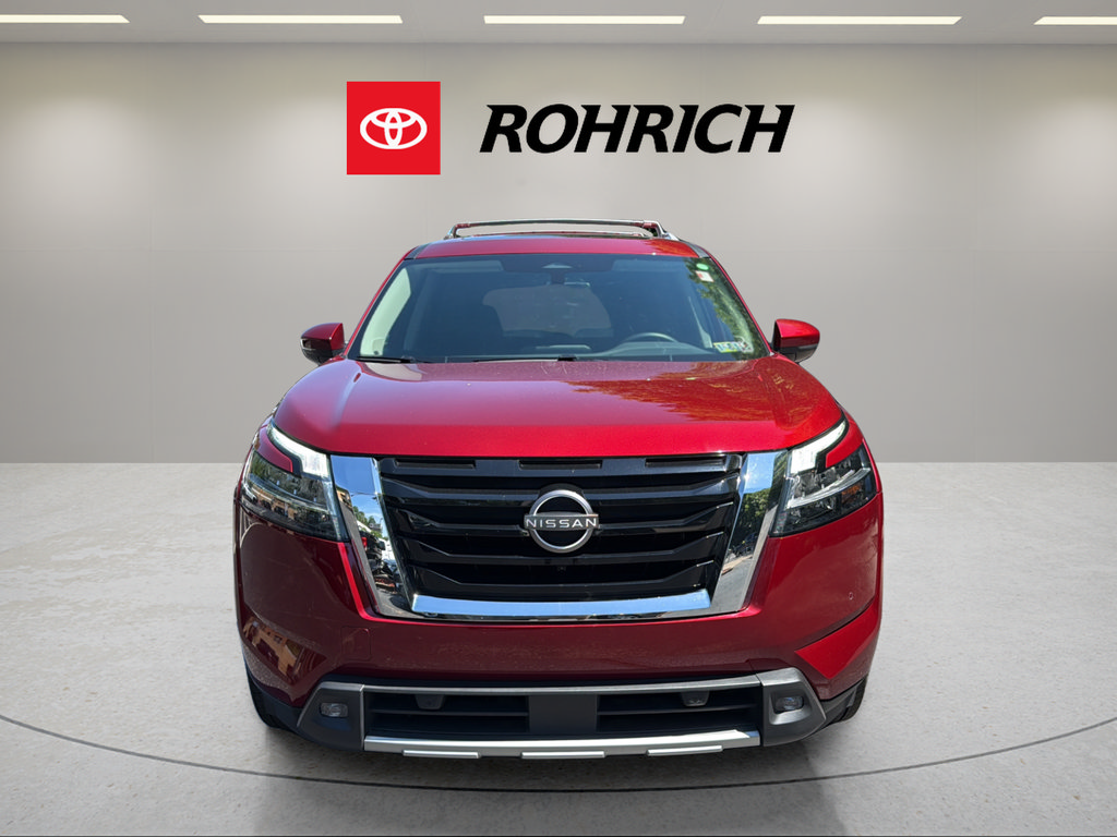 Used 2022 Nissan Pathfinder SL w/ SL Premium Package AWD/4WD image 2