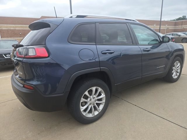 Used 2021 Jeep Cherokee Latitude FWD image 5