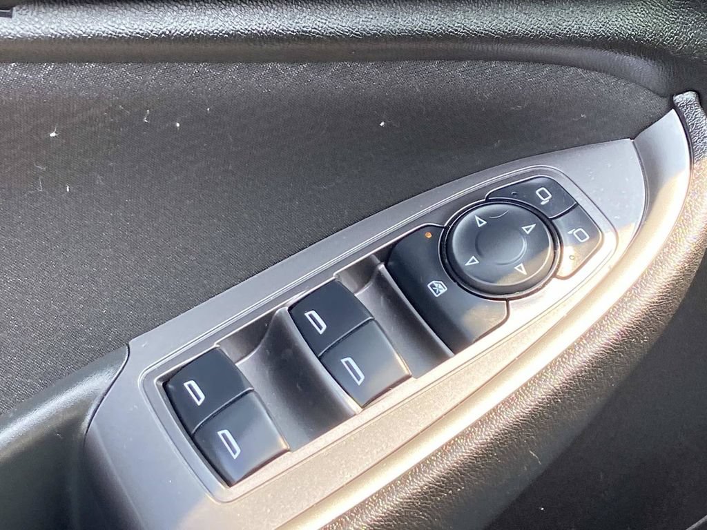 Used 2025 Chevrolet Malibu LS FWD image 20