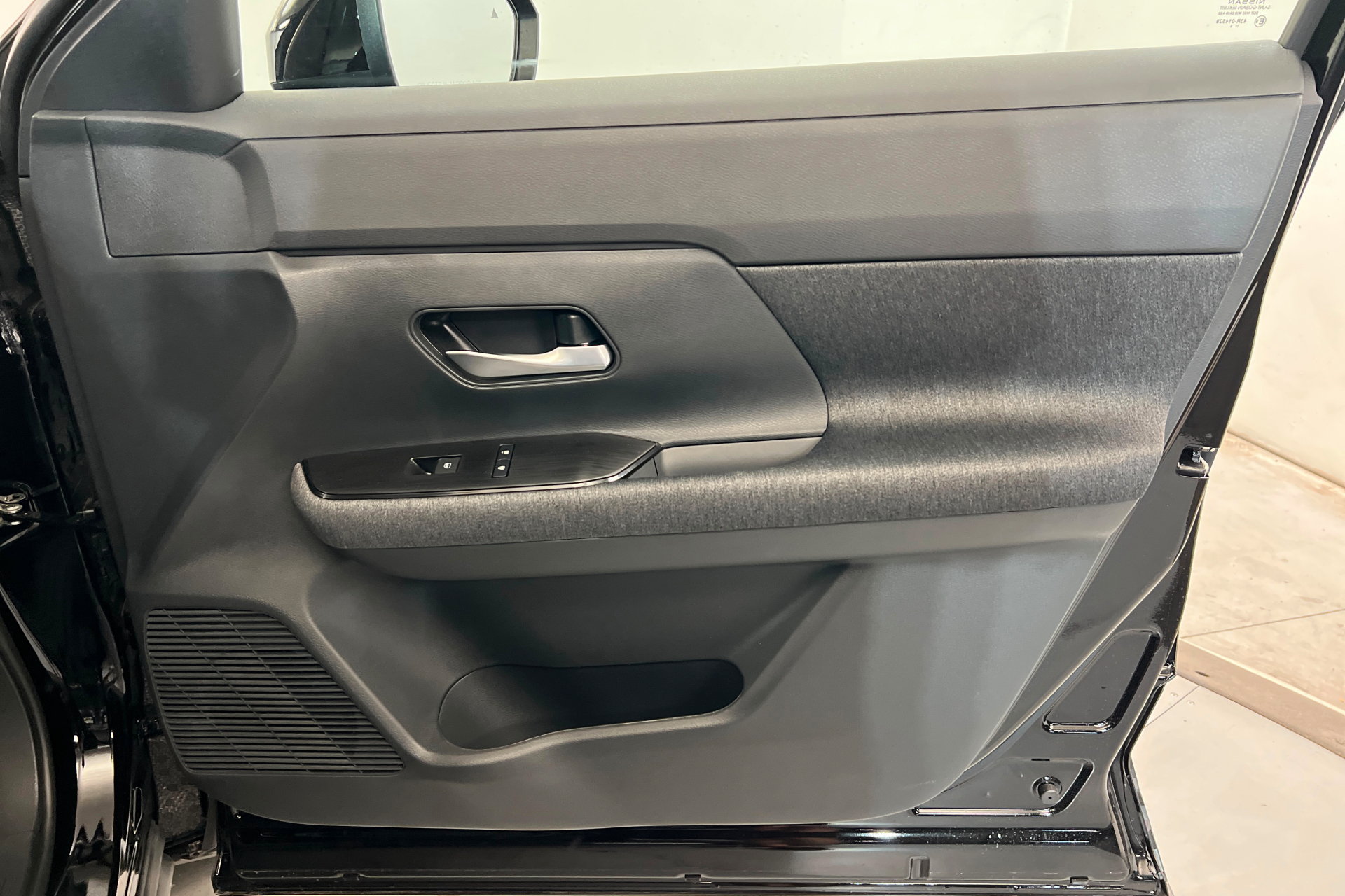 New 2026 Nissan Kicks SV w/ Cold Weather Package FWD image 23